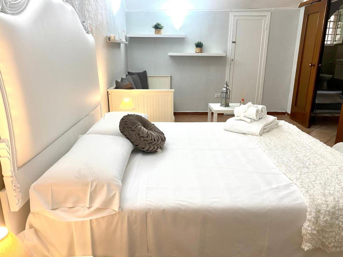 Casa Ninetta - Spaccanapoli - Il Tipico Pianterreno Della Napoli Antica! 외부 사진